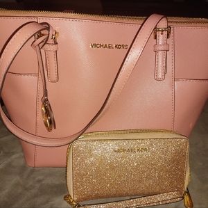 Michael kors purse and wallet